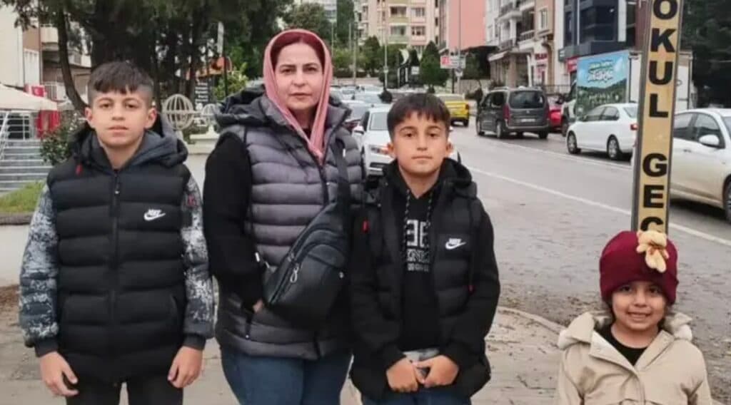 Meriç’te 3 evladını kaybeden annenin feryadı: ‘Su diz boyu’ dediler, gözümün önünde battılar