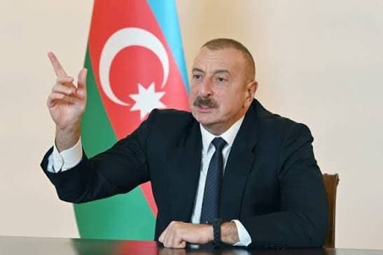 Azerbaycan’dan 31 Türkiye vatandaşına ülkeye giriş yasağı